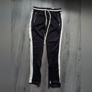 Trackpants